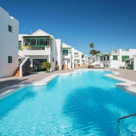 Vakantiehuis Apartamento Confort Y Piscina *